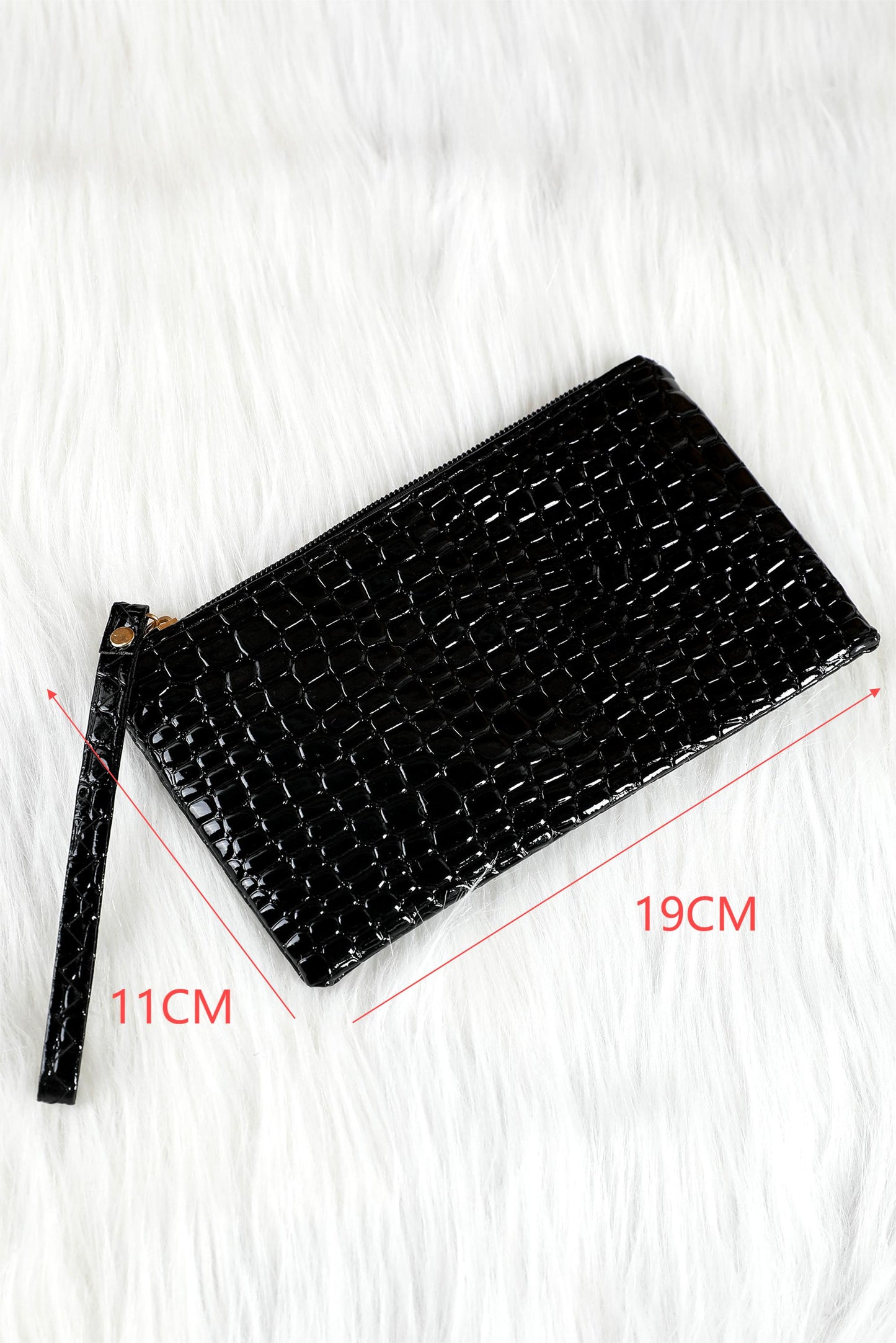 Black Crocodile Pattern Zipper Wristlet Wallet