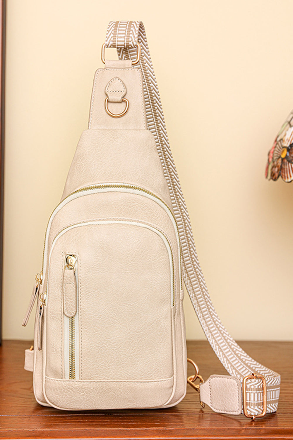 White Leather Zipped Crossbody Bag